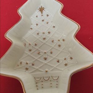 Formalities Christmas dish